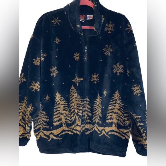 Mazmania Plush Pine Tree Snowflake Jacket - Picture 1 of 6
